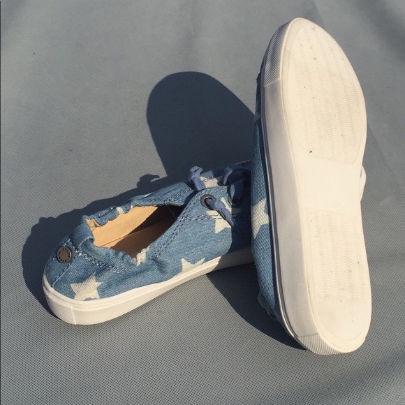 Steve Madden Sneakers - Picture 7 of 7